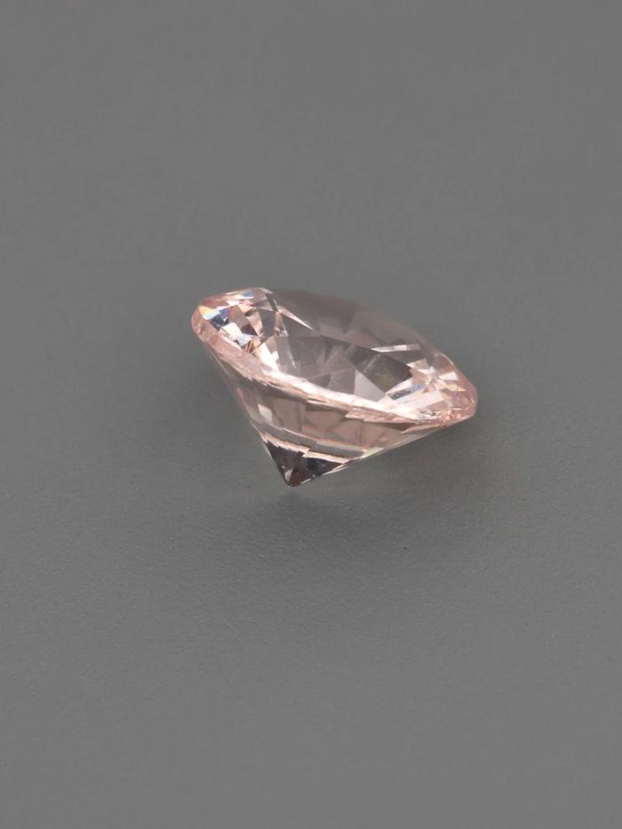 Nangi fine jewelry - champagne gemstone in gold