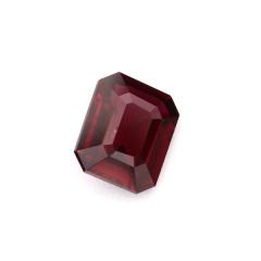 Nangi fine jewelry - red ruby gemstone in gold
