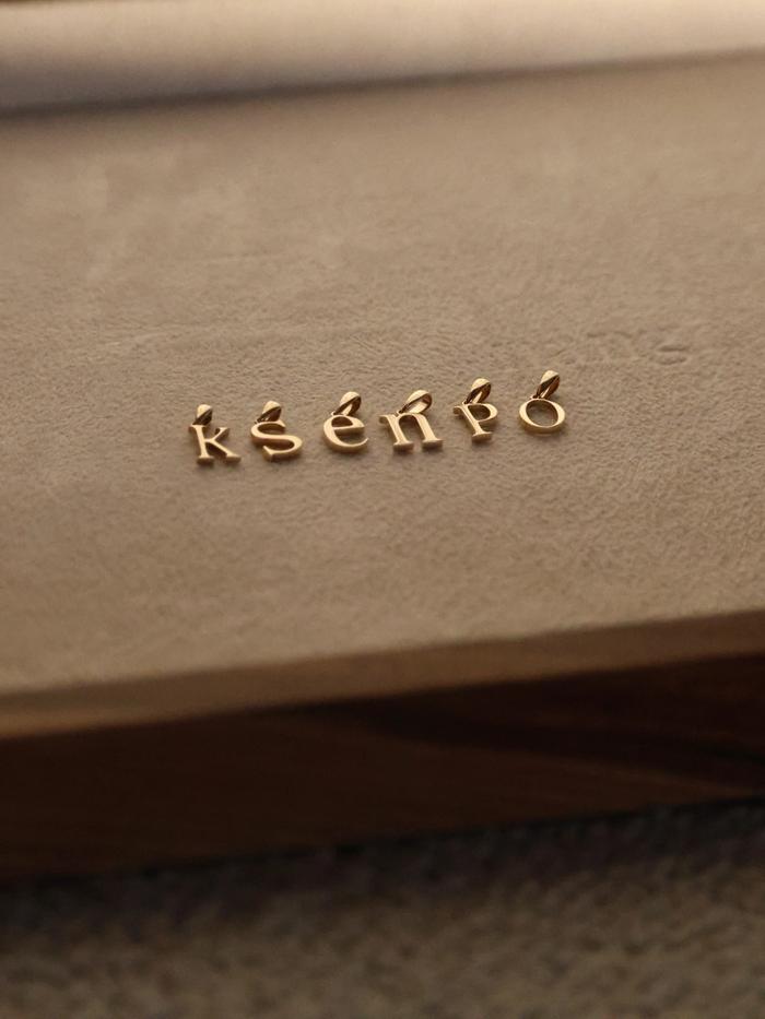 Nangi fine jewelry - pendant in gold