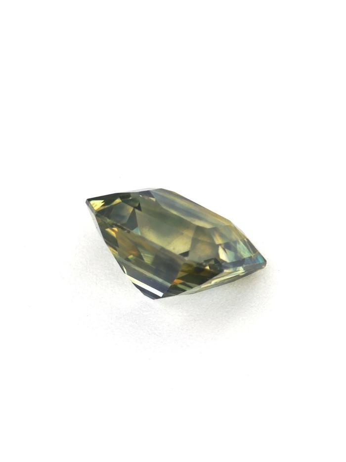 Nangi fine jewelry - blue gemstone in gold