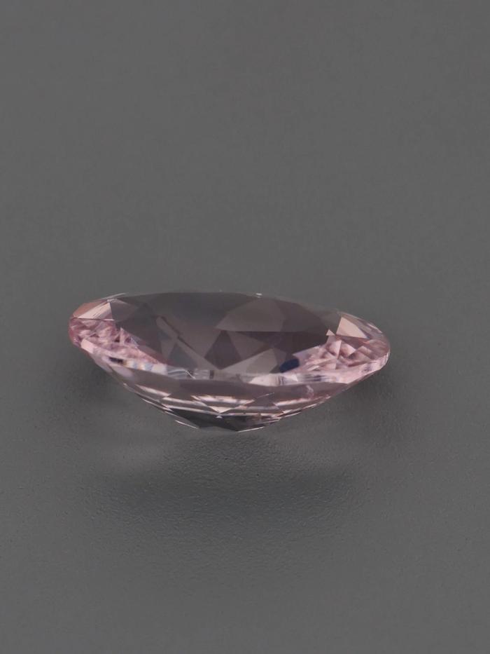 Nangi fine jewelry - pink gemstone in gold