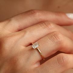 Nangi fine jewelry - white ring in gold