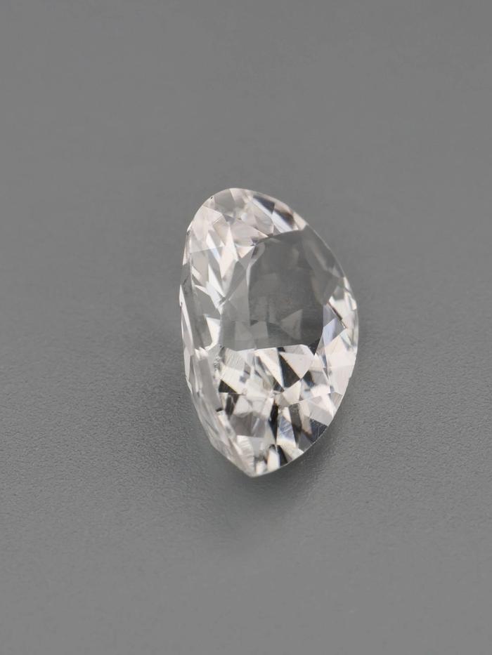 Nangi fine jewelry - white tourmaline gemstone in gold