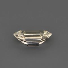 Nangi fine jewelry - champagne gemstone in gold