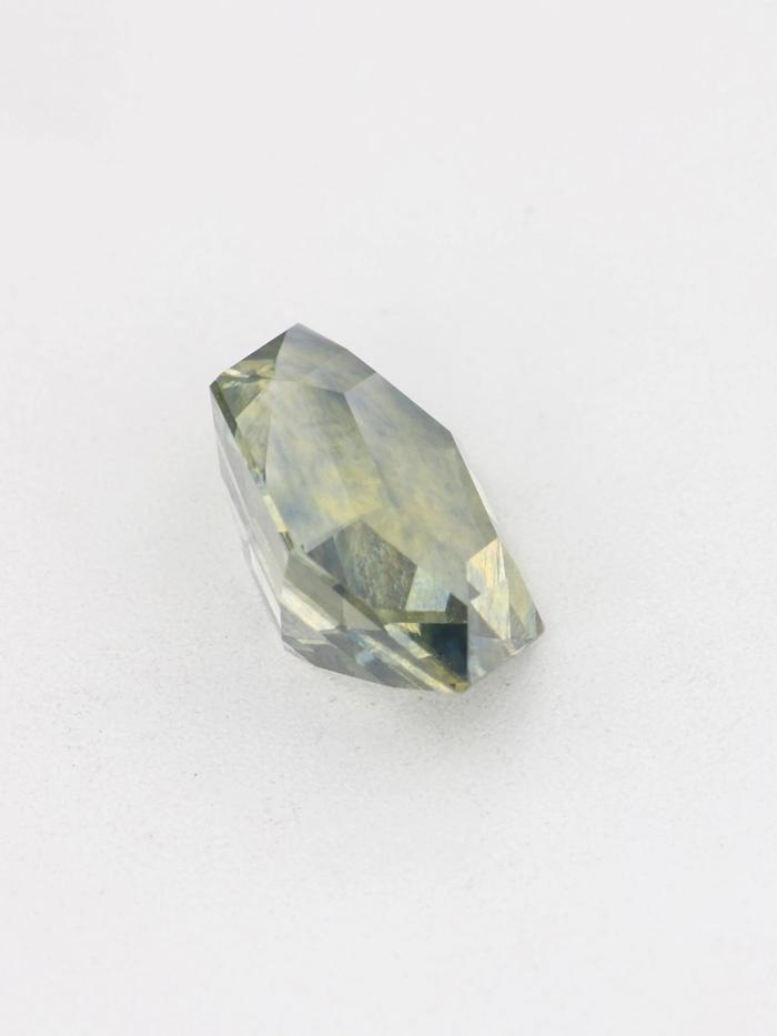 Nangi fine jewelry - green sapphire gemstone in gold