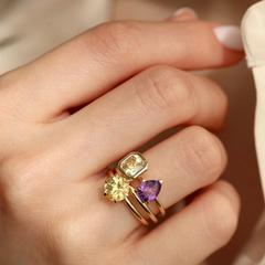 Nangi fine jewelry - purple amethyst ring in yellow gold
