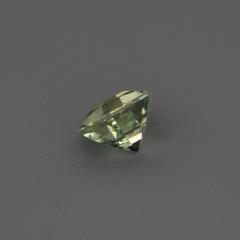Nangi fine jewelry - green gemstone in gold