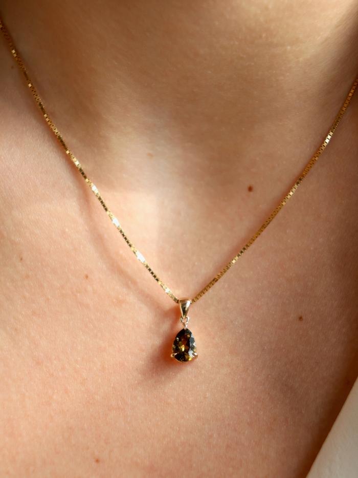 Nangi fine jewelry - brown tourmaline pendant in yellow gold