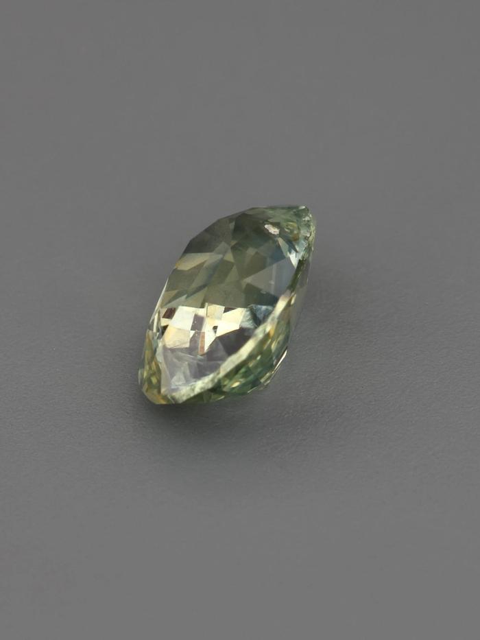 Nangi fine jewelry - yellow sapphire gemstone in gold