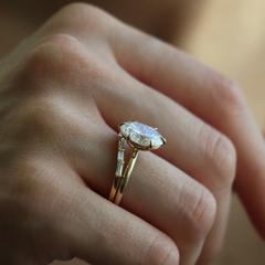 Nangi fine jewelry - white ring in gold