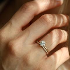 Nangi fine jewelry - white ring in gold