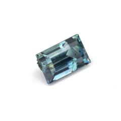 Nangi fine jewelry - blue gemstone in gold