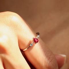 Nangi fine jewelry - red ruby ring in white gold