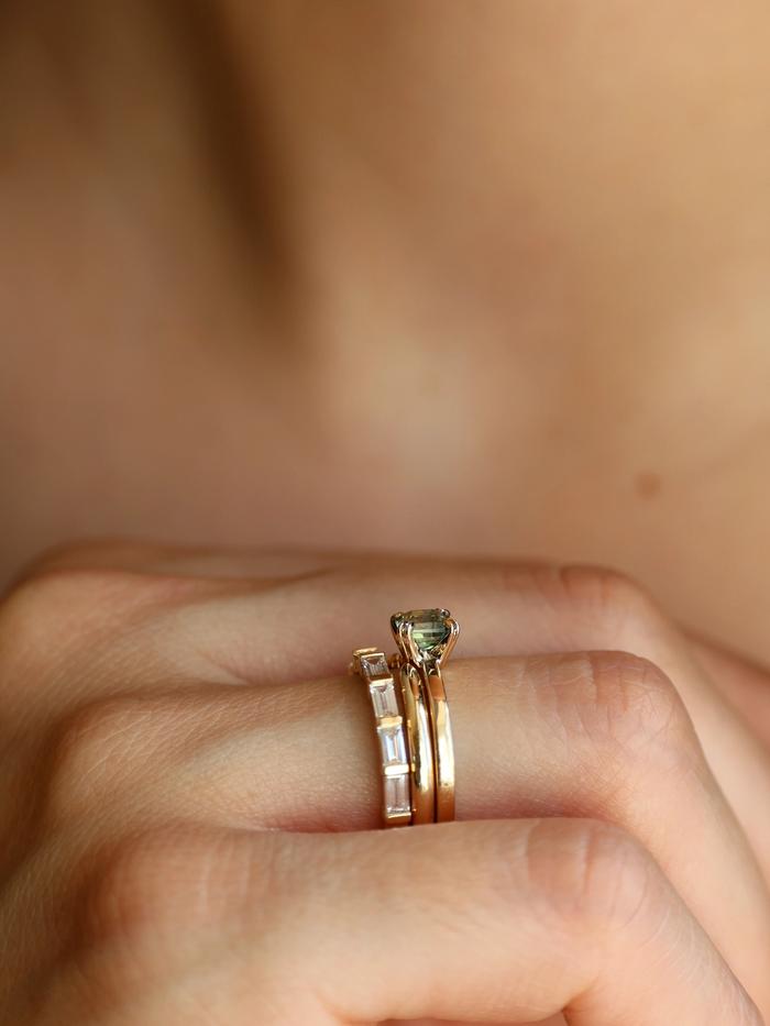 Nangi fine jewelry - teal / Peacock ring in yellow gold