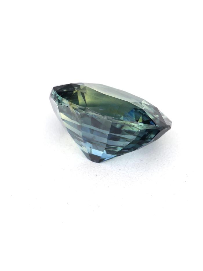 Nangi fine jewelry - teal / Peacock sapphire gemstone in gold