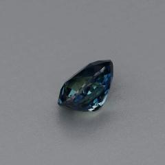 Nangi fine jewelry - blue sapphire gemstone in gold