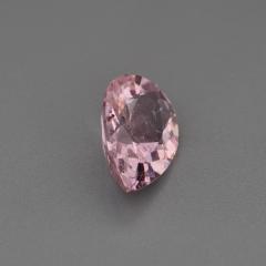 Nangi fine jewelry - pink gemstone in gold