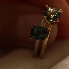 Nangi fine jewelry - green sapphire ring in yellow gold