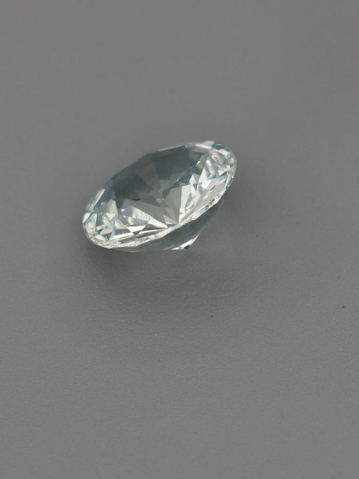 Nangi fine jewelry - blue gemstone in gold