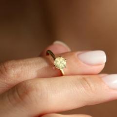 Nangi fine jewelry - yellow ring in yellow gold