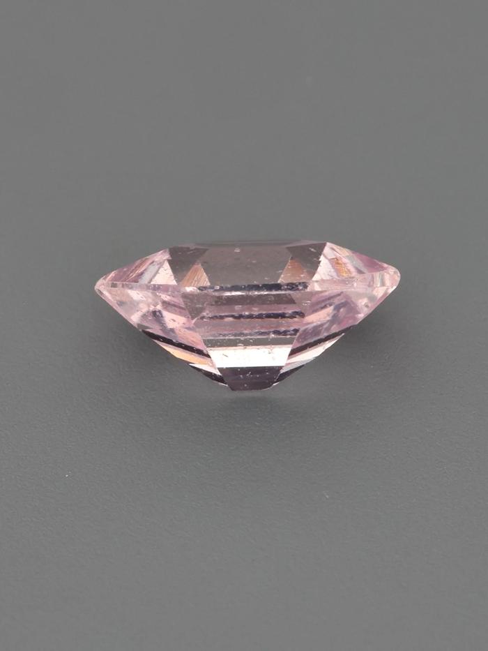 Nangi fine jewelry - pink gemstone in gold
