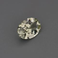 Nangi fine jewelry - green gemstone in gold