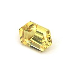 Nangi fine jewelry - yellow gemstone in gold
