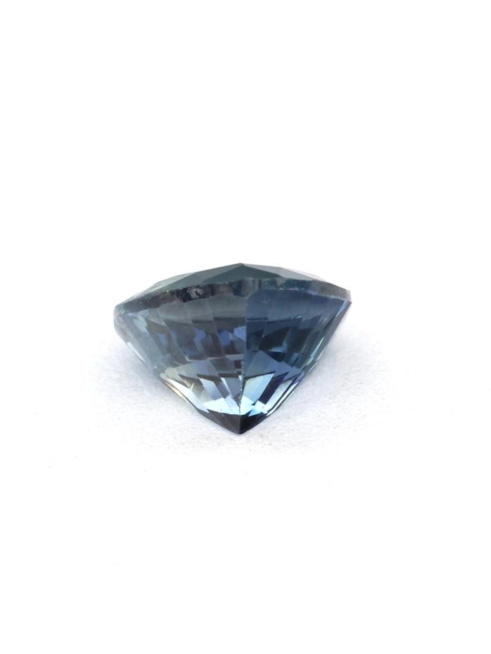 Nangi fine jewelry - blue gemstone in gold