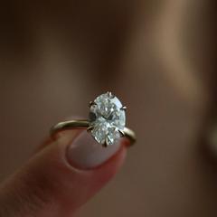 Nangi fine jewelry - white ring in gold