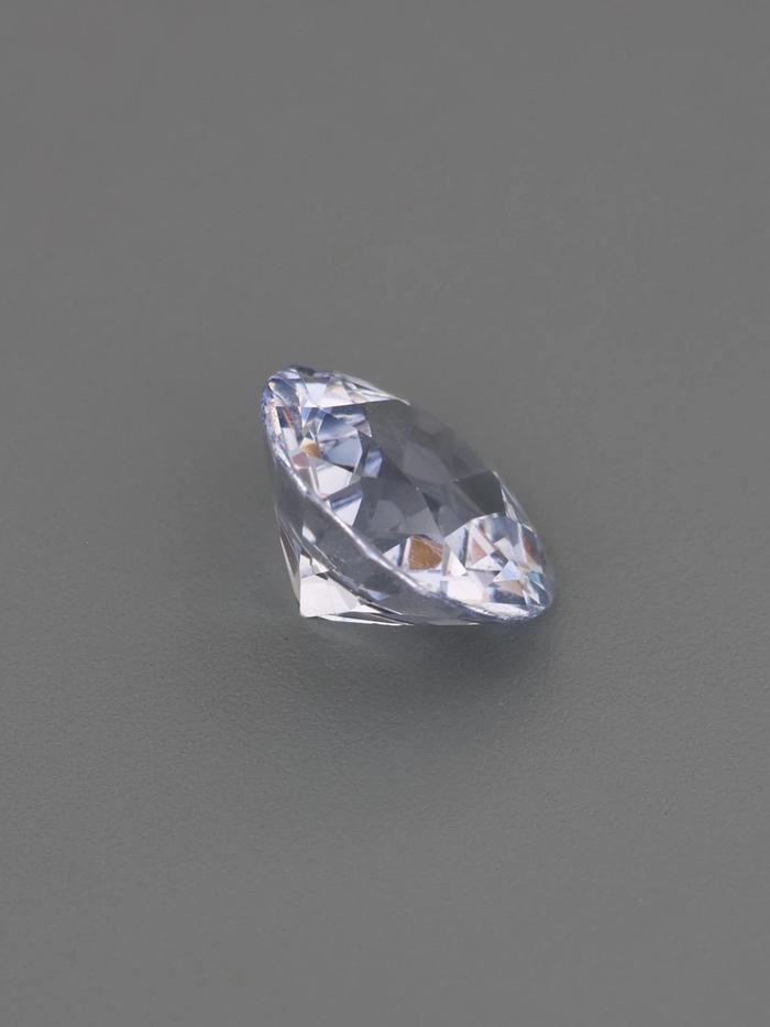 Nangi fine jewelry - purple gemstone in gold