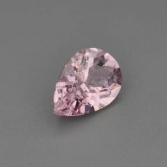 Nangi fine jewelry - pink gemstone in gold
