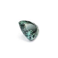 Nangi fine jewelry - green gemstone in gold