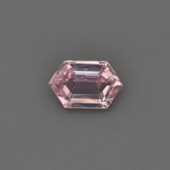 Nangi fine jewelry - pink gemstone in gold
