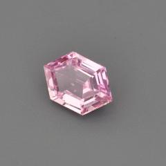 Nangi fine jewelry - pink gemstone in gold