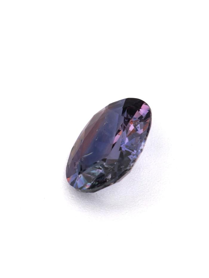 Nangi fine jewelry - purple gemstone in gold