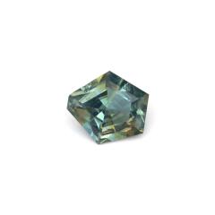 Nangi fine jewelry - green gemstone in gold