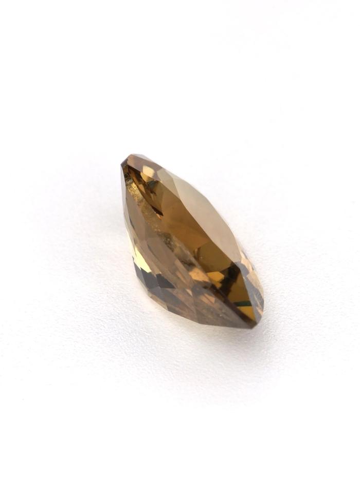 Nangi fine jewelry - yellow gemstone in gold