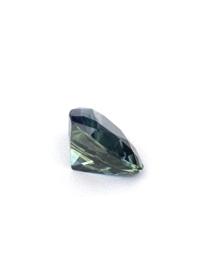 Nangi fine jewelry - blue gemstone in gold