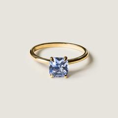 Nangi fine jewelry - blue sapphire ring in yellow gold