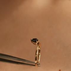 Nangi fine jewelry - teal / Peacock ring in yellow gold
