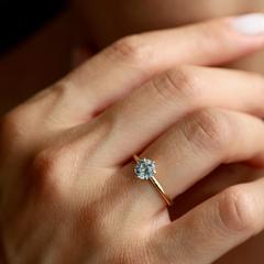 Nangi fine jewelry - grey ring in yellow gold