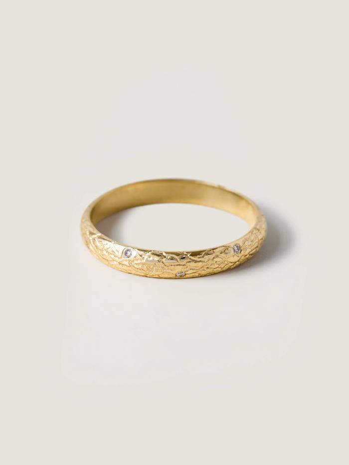 Nangi fine jewelry - white lab-grown diamond ring in gold