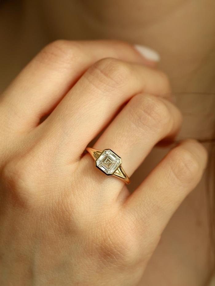 Nangi fine jewelry - ring in gold