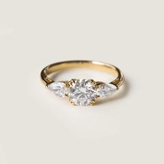 Nangi fine jewelry - white lab-grown diamond ring in gold