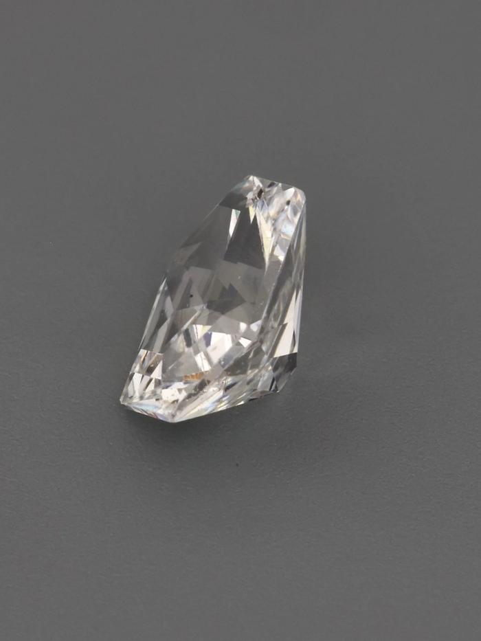 Nangi fine jewelry - champagne gemstone in gold