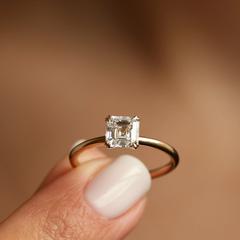 Nangi fine jewelry - white lab-grown diamond ring in gold