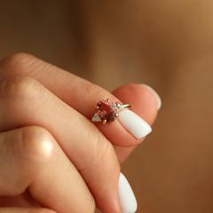 Nangi fine jewelry - pink ring in yellow gold