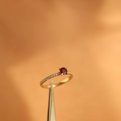 Nangi fine jewelry - red ruby ring in yellow gold
