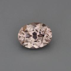Nangi fine jewelry - pink tourmaline gemstone in gold