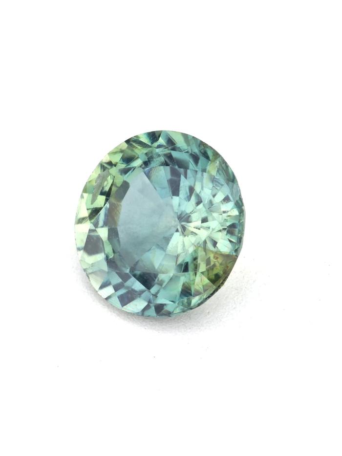 Nangi fine jewelry - green gemstone in gold